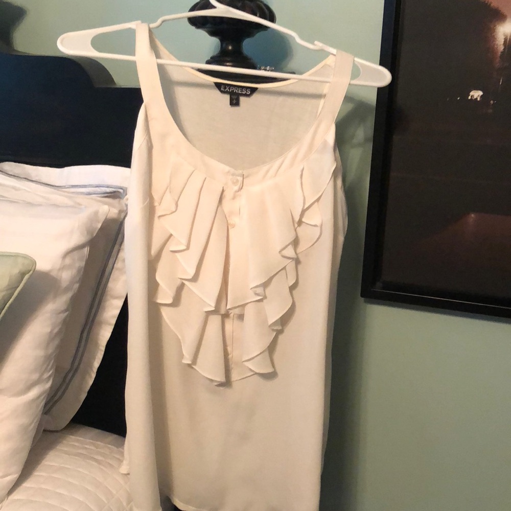Cute blouse